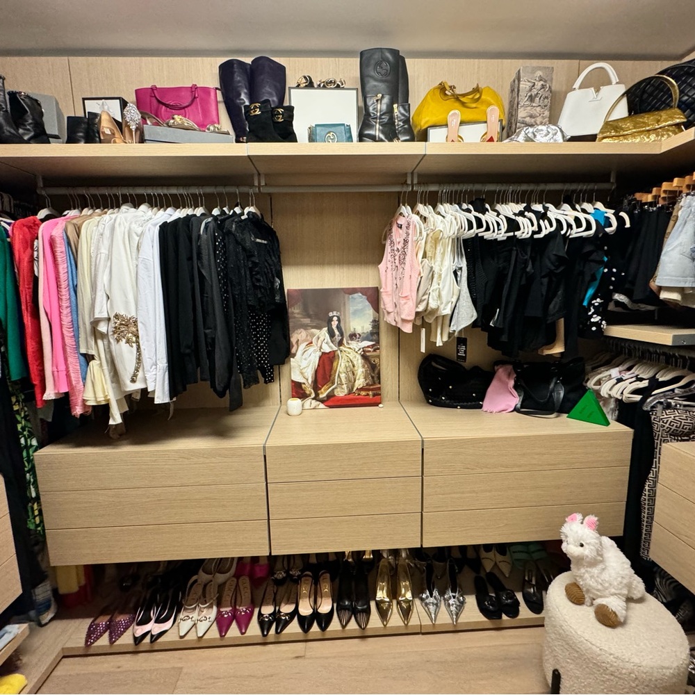 Meet your Posher, Kelly